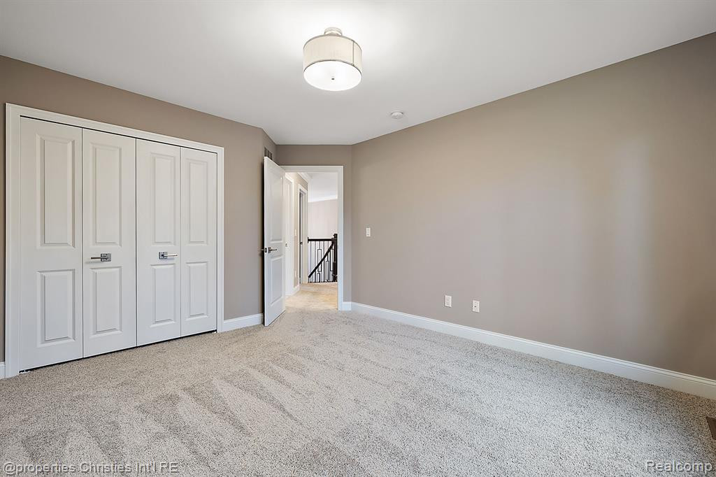 22573 Montebello Court, Novi, MI — Photo 43