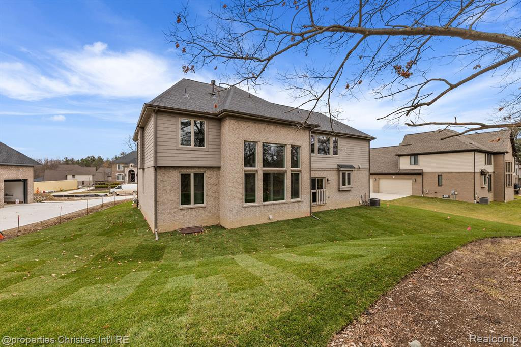 22573 Montebello Court, Novi, MI — Photo 50