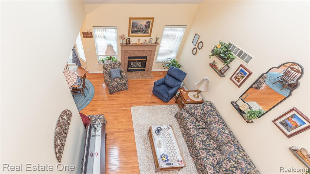793 WOODHAVEN Drive, Commerce Twp, MI 48390 — Photo 32