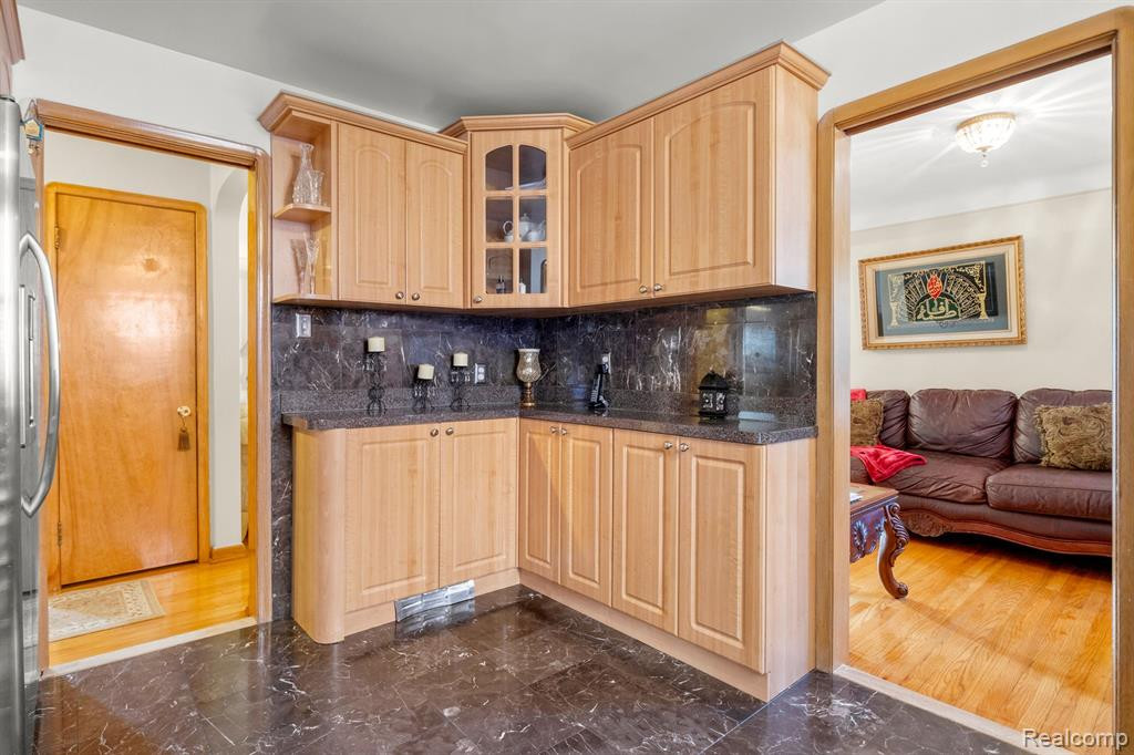 7628 MIDDLEPOINTE Street, Dearborn, MI 48126 — Photo 15