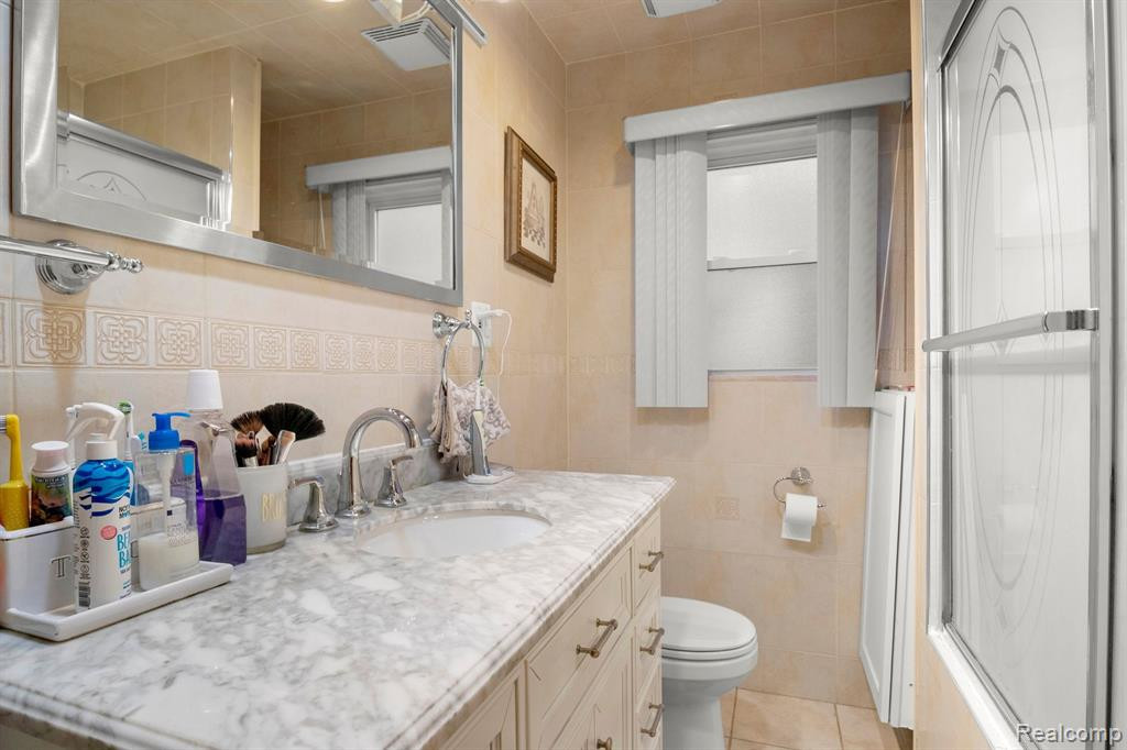 7628 MIDDLEPOINTE Street, Dearborn, MI 48126 — Photo 17