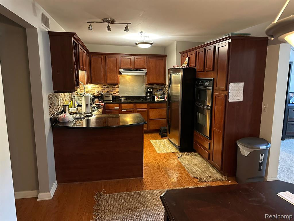 41641 TERA Lane, Novi, MI — Photo 9