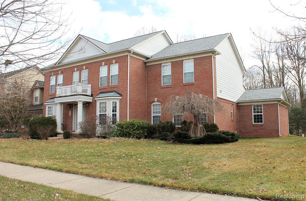 49617 LANSDOWNE Street, Canton, MI 48188 — Photo 2
