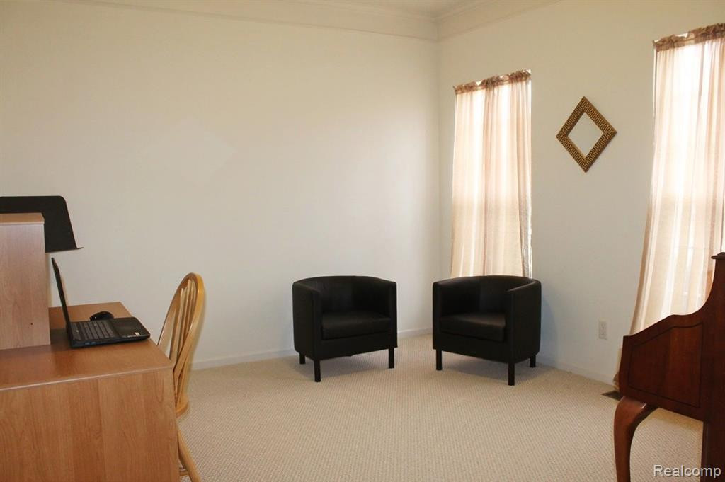 49617 LANSDOWNE Street, Canton, MI 48188 — Photo 24