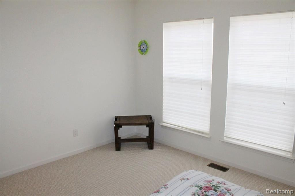 49617 LANSDOWNE Street, Canton, MI 48188 — Photo 59