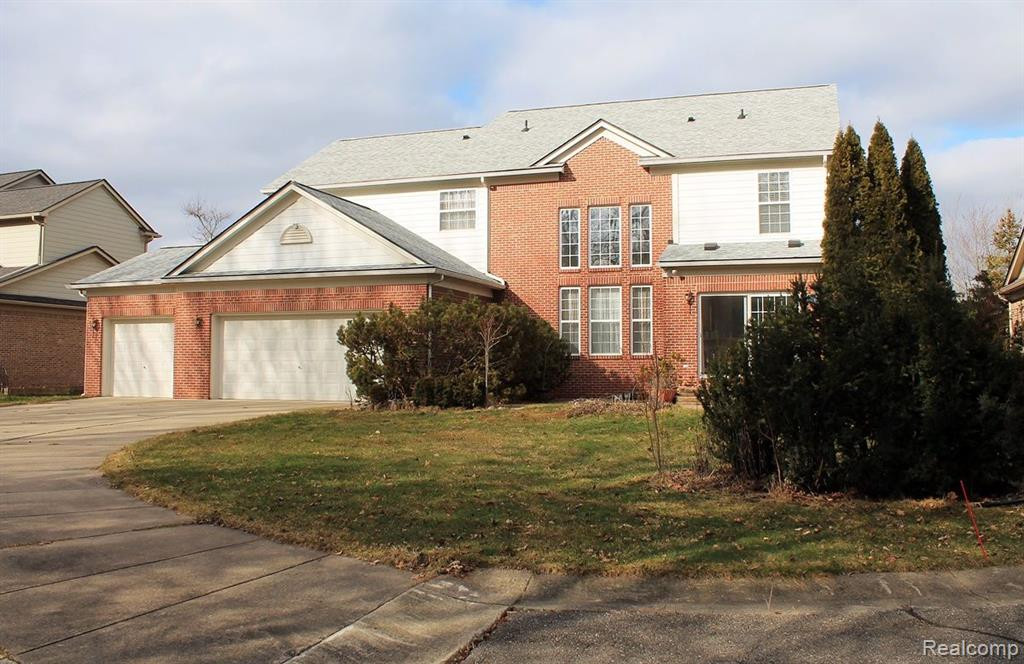 49617 LANSDOWNE Street, Canton, MI 48188 — Photo 61