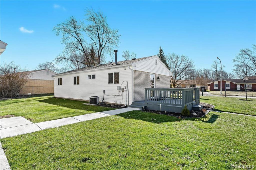 41750 ARTHUR Street, Van Buren, MI 48111 — Photo 5