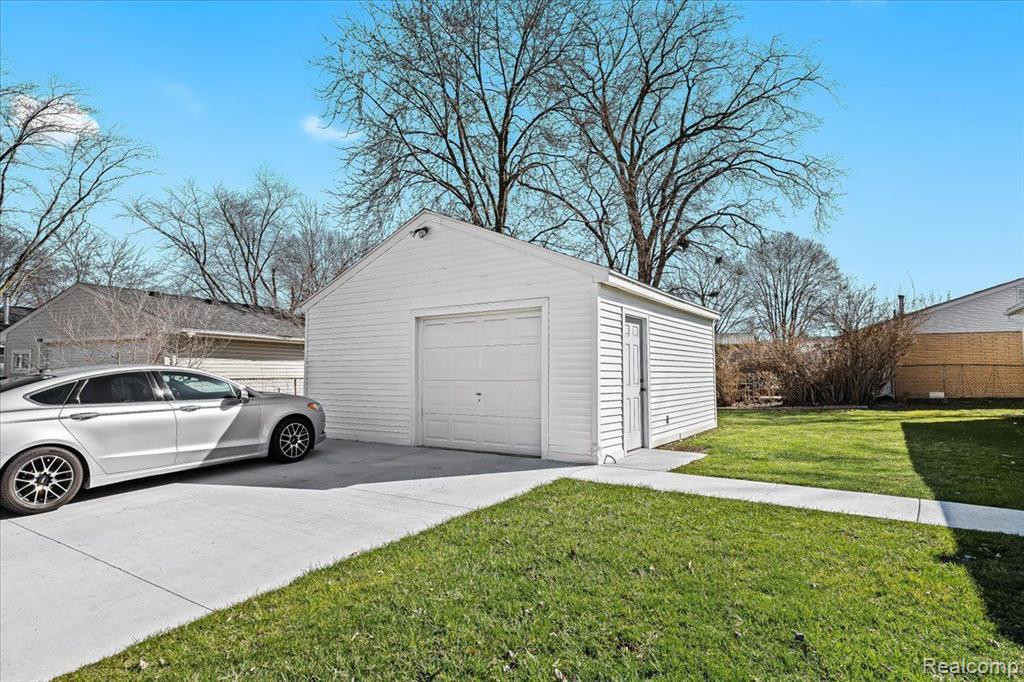 41750 ARTHUR Street, Van Buren, MI 48111 — Photo 9
