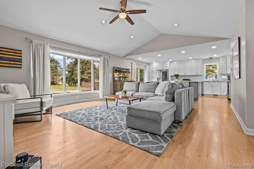 59599 BARKLEY Drive, New Hudson, MI 48165 — Photo 8