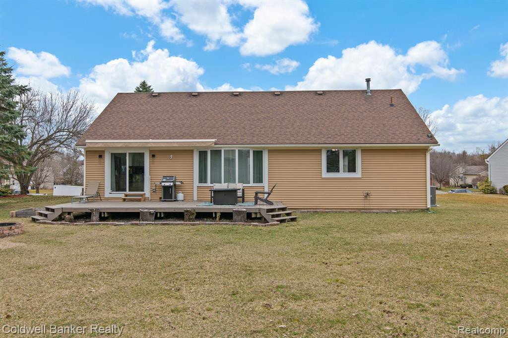 59599 BARKLEY Drive, New Hudson, MI 48165 — Photo 21