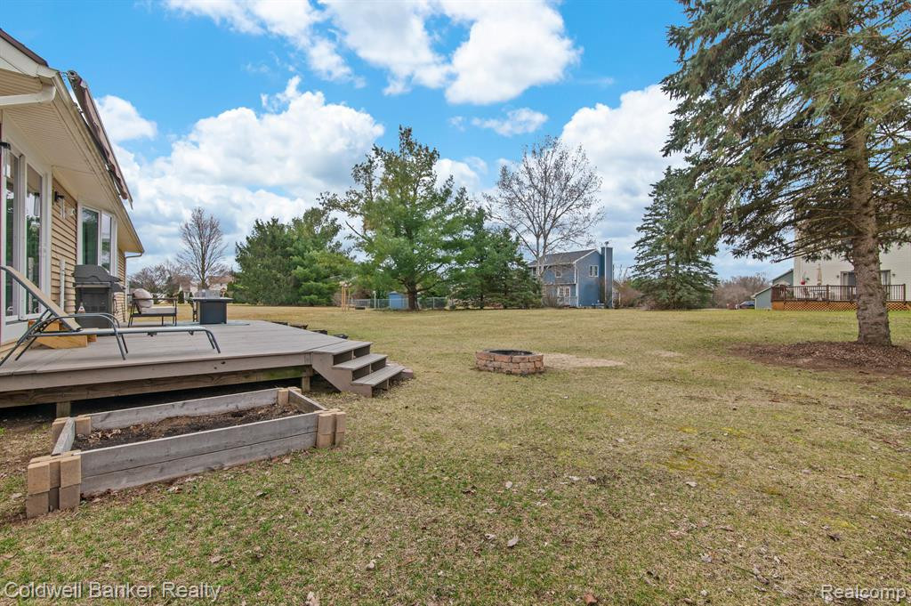 59599 BARKLEY Drive, New Hudson, MI 48165 — Photo 23