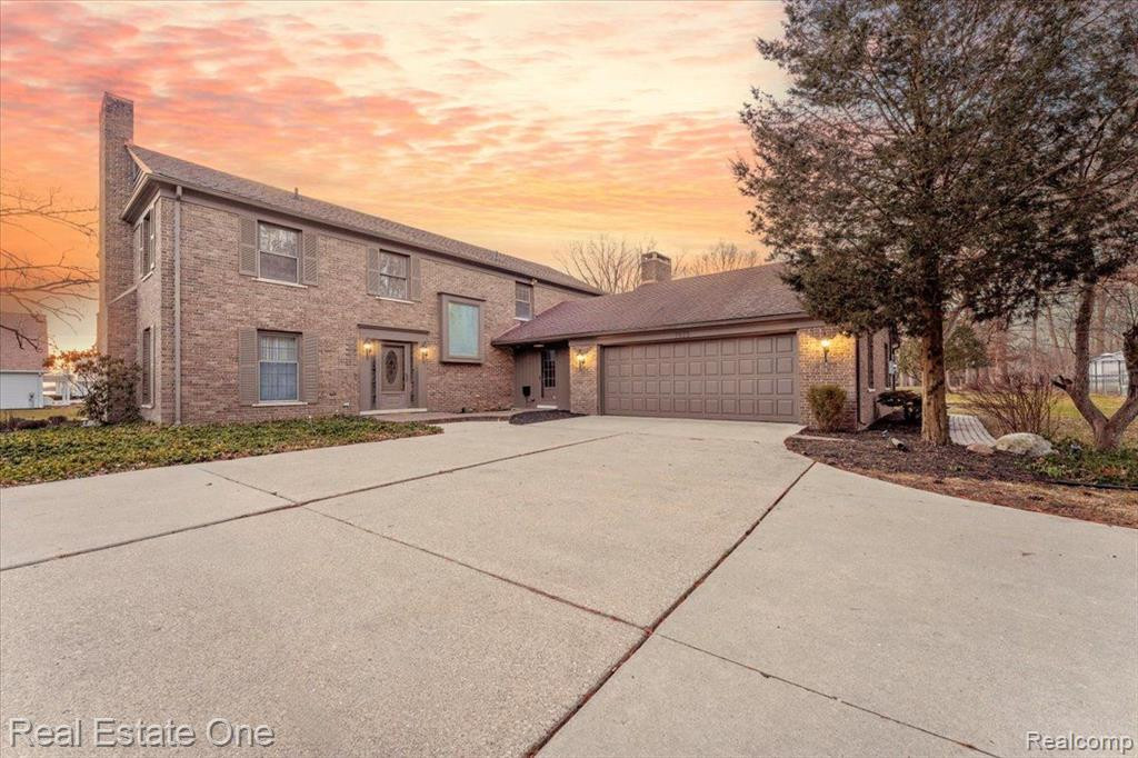 7575 HORSEMILL Road, Grosse Ile, MI 48138 — front exterior