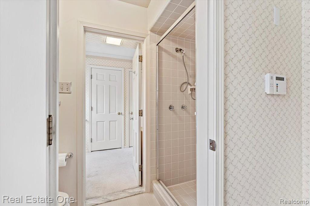 7575 HORSEMILL Road, Grosse Ile, MI 48138 — Photo 45