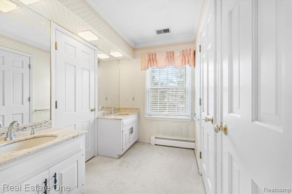 7575 HORSEMILL Road, Grosse Ile, MI 48138 — Photo 46