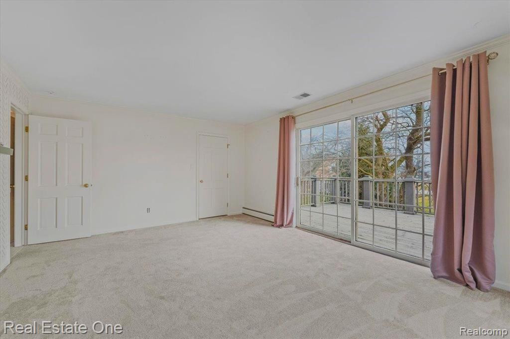 7575 HORSEMILL Road, Grosse Ile, MI 48138 — Photo 54