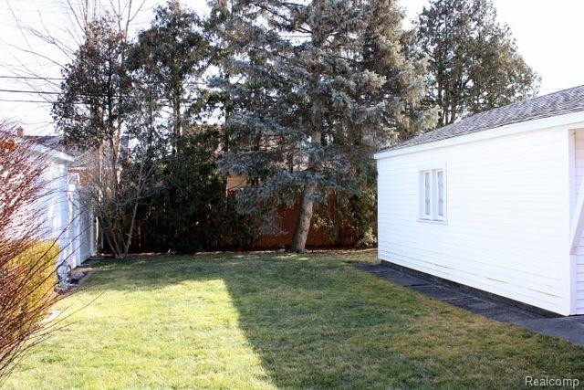 9945 QUANDT Avenue, Allen Park, MI 48101 — Photo 6