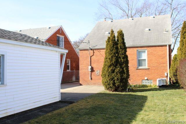 9945 QUANDT Avenue, Allen Park, MI 48101 — Photo 7