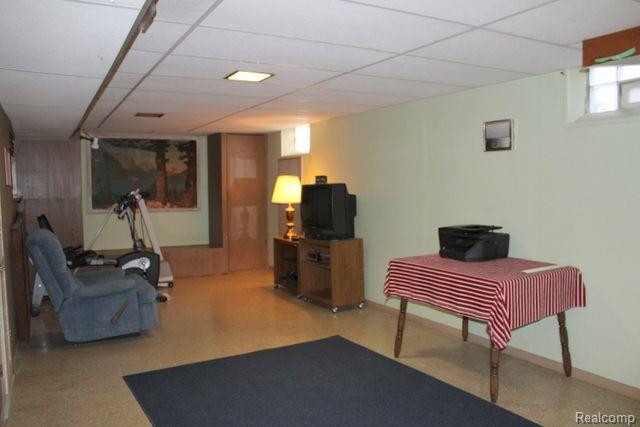 9945 QUANDT Avenue, Allen Park, MI 48101 — Photo 24