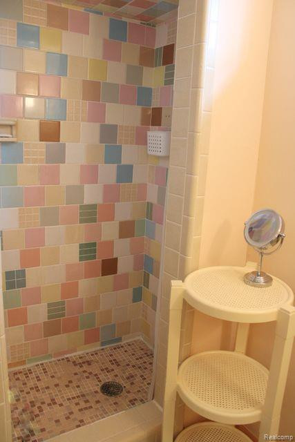 9945 QUANDT Avenue, Allen Park, MI 48101 — Photo 32