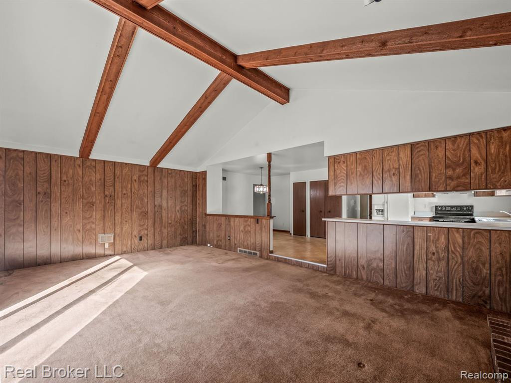823 WESLEY Drive, Troy, MI 48098 — Photo 17