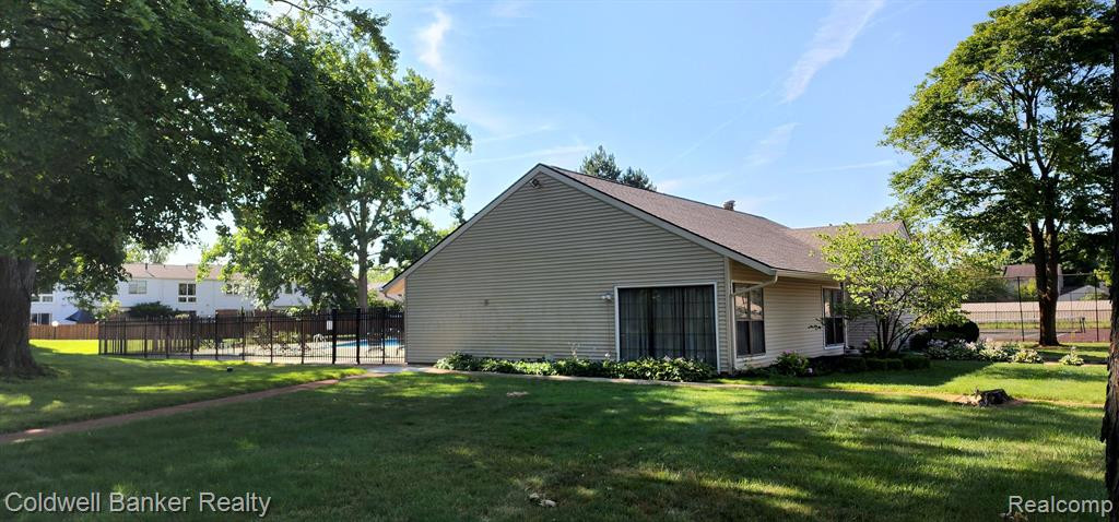 24471 BASHIAN Drive, Novi, MI — Photo 24