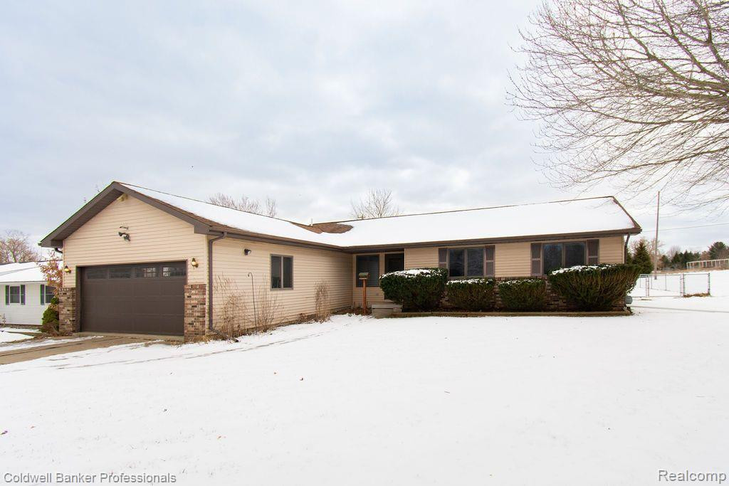 7299 Potter Road, Flushing, MI 48433 — Photo 2