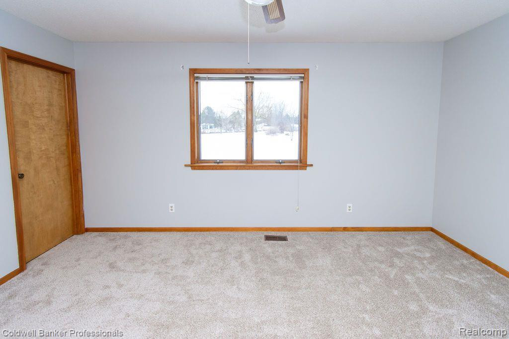 7299 Potter Road, Flushing, MI 48433 — Photo 21