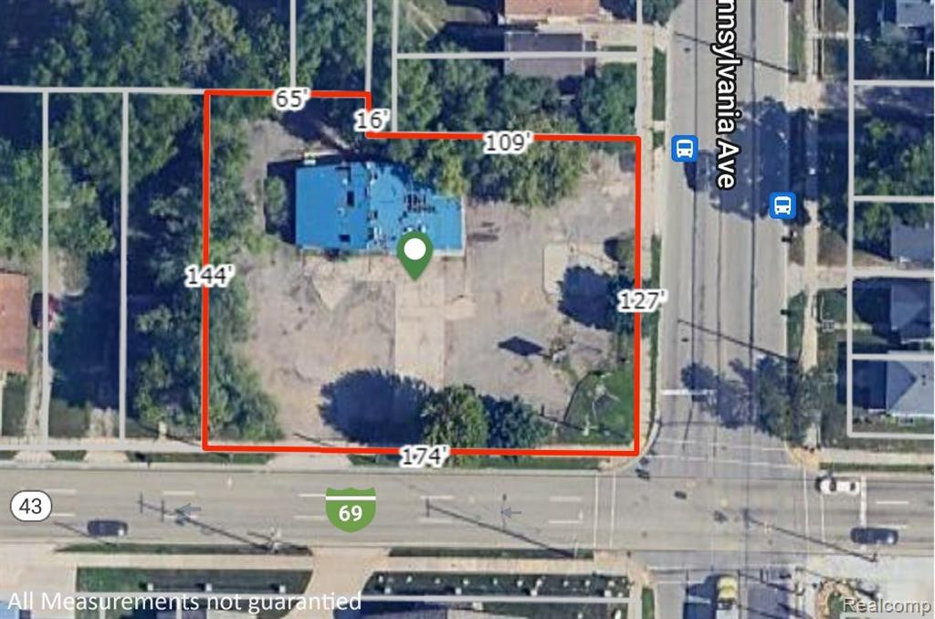 925 E OAKLAND Avenue, Lansing, MI 48906 — Photo 15