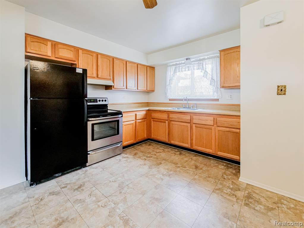 8059 COVENTRY Street, Westland, MI — Photo 3