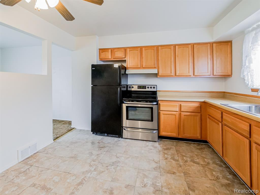 8059 COVENTRY Street, Westland, MI — Photo 4