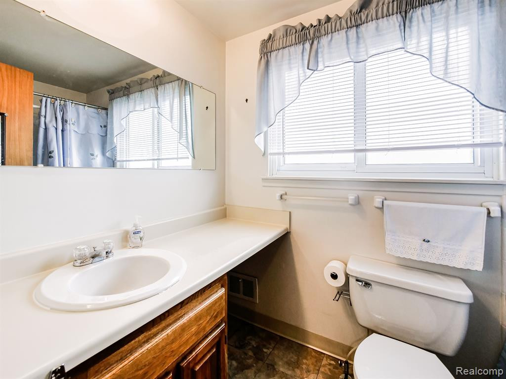 8059 COVENTRY Street, Westland, MI — Photo 14