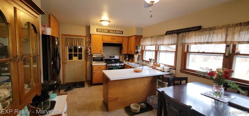 7693 SPARLING Road, Wales, MI — Photo 12