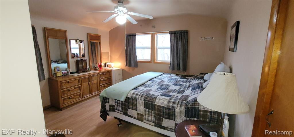 7693 SPARLING Road, Wales, MI — Photo 16