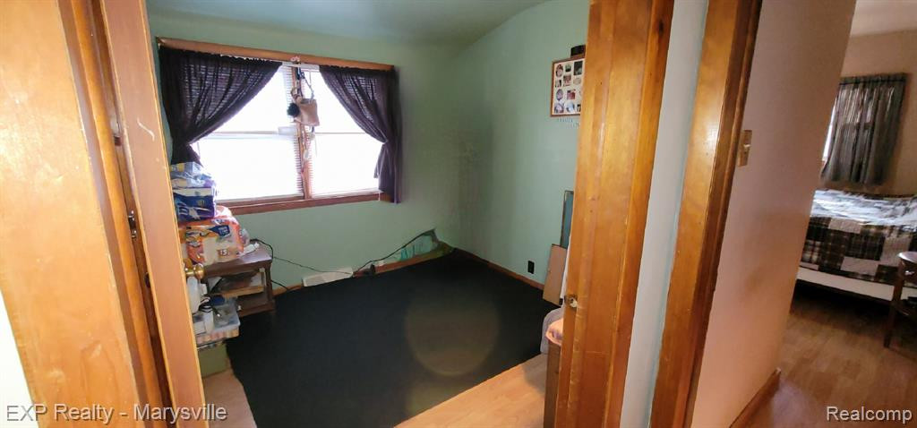 7693 SPARLING Road, Wales, MI — Photo 17