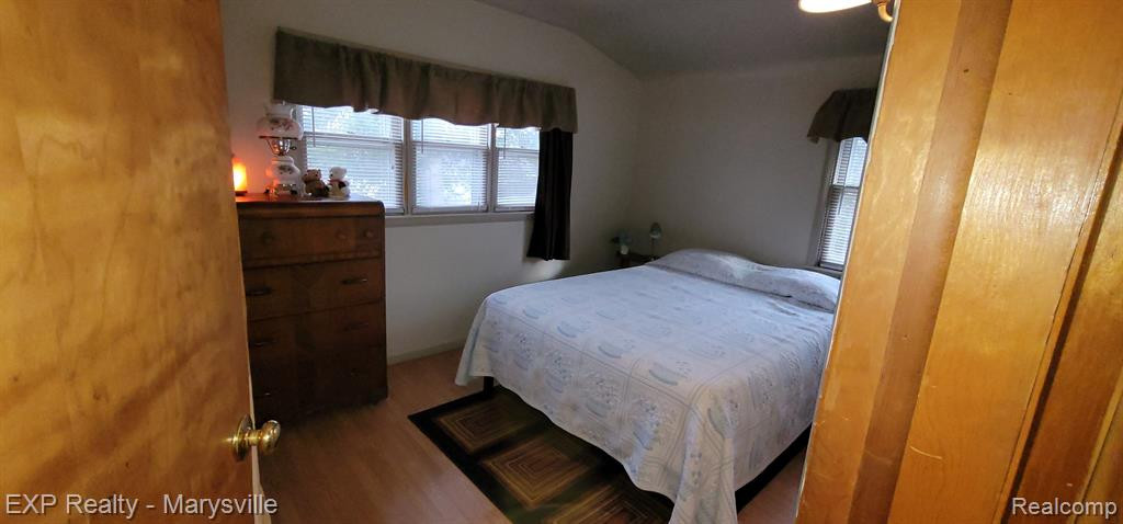 7693 SPARLING Road, Wales, MI — Photo 18
