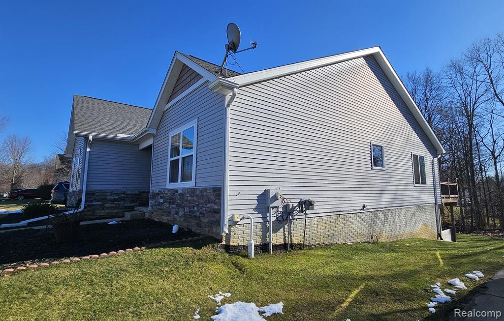 4174 OAK Street, Grand Blanc, MI 48439 — Photo 3