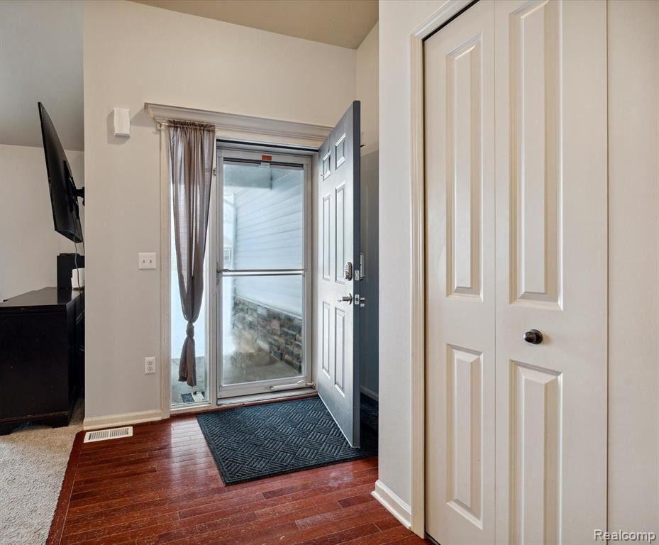4174 OAK Street, Grand Blanc, MI 48439 — Photo 4