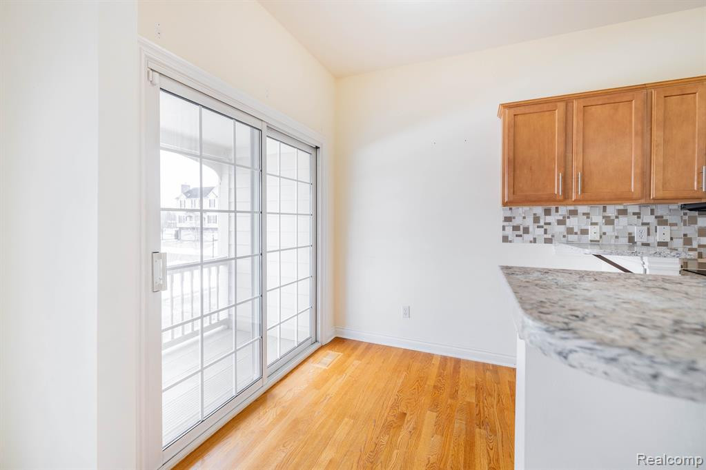 1557 COMMODORE Circle, Canton, MI 48187 — Photo 15