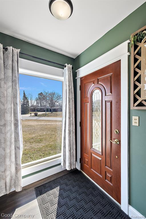 807 Sunnybeach Boulevard, White Lake, MI — Photo 5