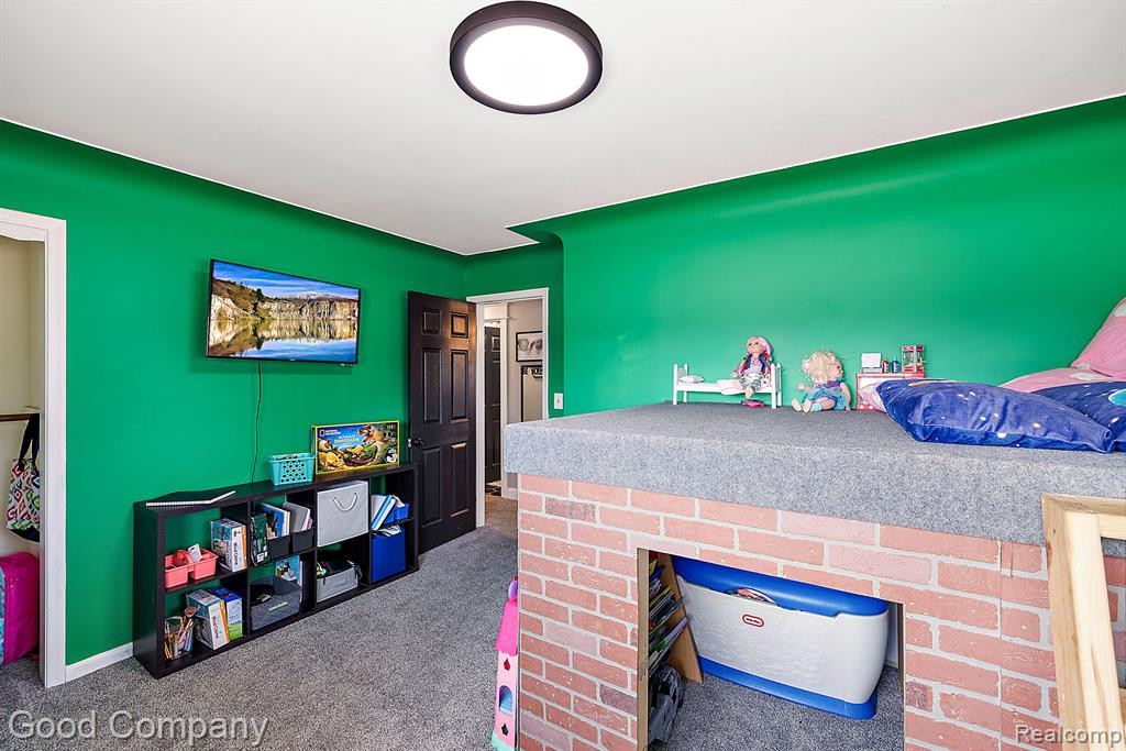 807 Sunnybeach Boulevard, White Lake, MI — Photo 24