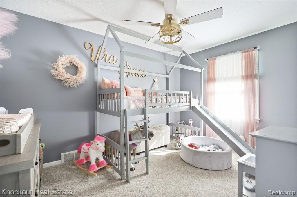 399 STROEBEL Drive, Frankenmuth, MI 48734 — Photo 32