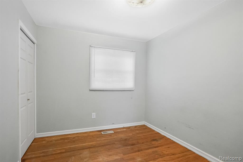 458 HOLLYWOOD Drive, Saline, MI 48176 — Photo 16