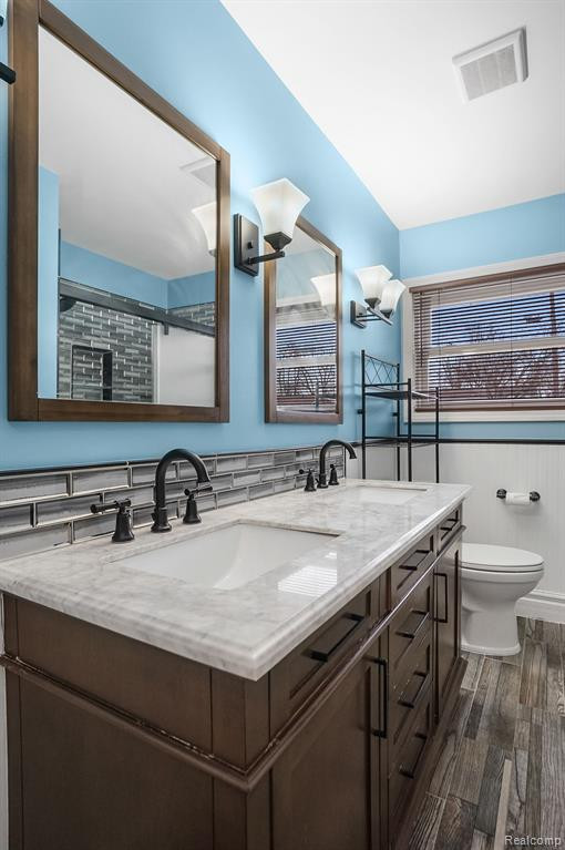 458 HOLLYWOOD Drive, Saline, MI 48176 — Photo 20
