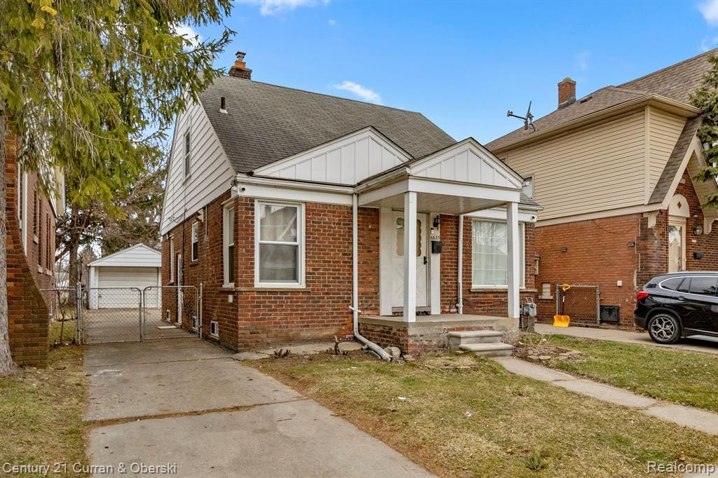 6635 YINGER Avenue, Dearborn, MI 48126 — Photo 2