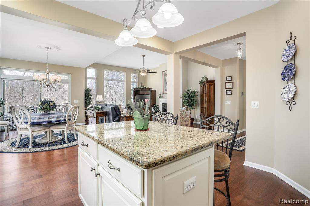 4617 OAKHURST RIDGE Road, Clarkston, MI 48348 — Photo 16