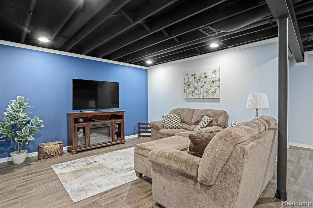 4617 OAKHURST RIDGE Road, Clarkston, MI 48348 — Photo 27