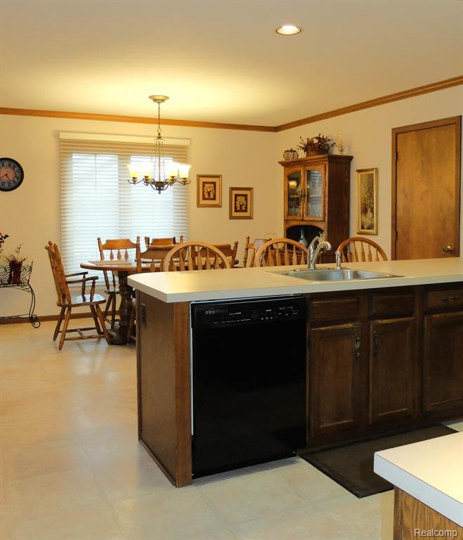6469 WOODCREST Ridge, Clarkston, MI — Photo 4