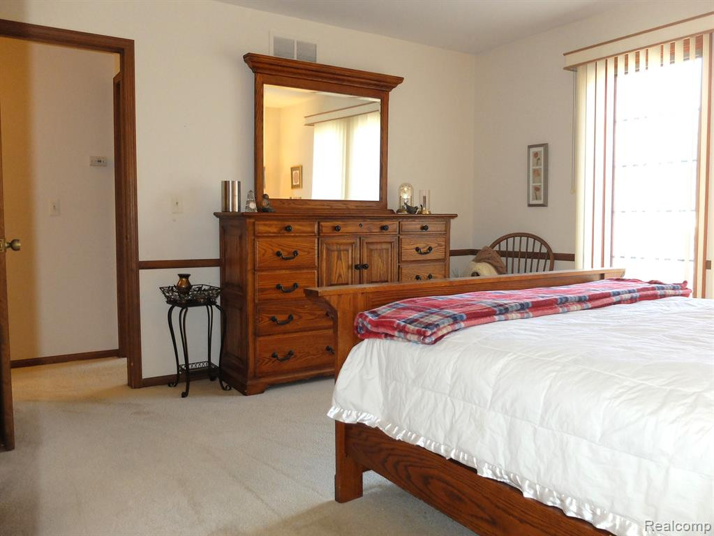 6469 WOODCREST Ridge, Clarkston, MI — Photo 13