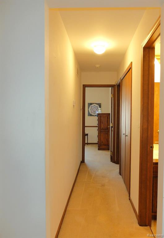 6469 WOODCREST Ridge, Clarkston, MI — Photo 15