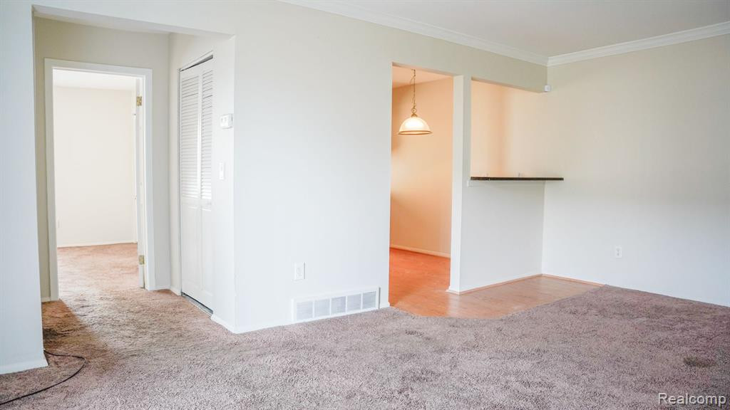 10195 ALLEN POINTE Drive, Allen Park, MI 48101 — Photo 10
